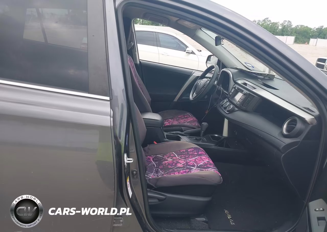2017 Toyota Rav4 Le VIN:JTMZFREV5HJ109347 - 5