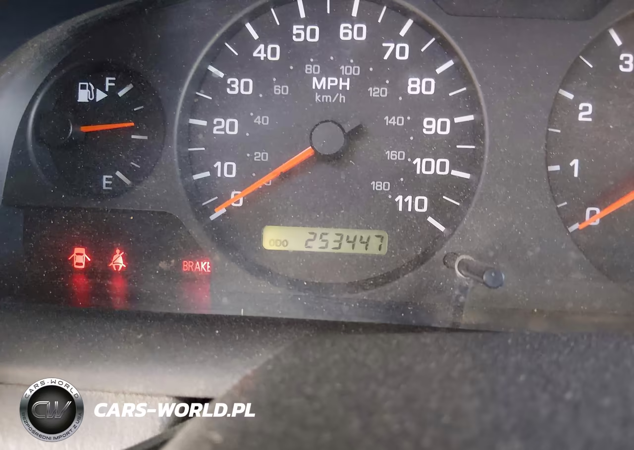 2001 Nissan Xterra Xe-V6 VIN:5N1ED28T71C563904 - 15