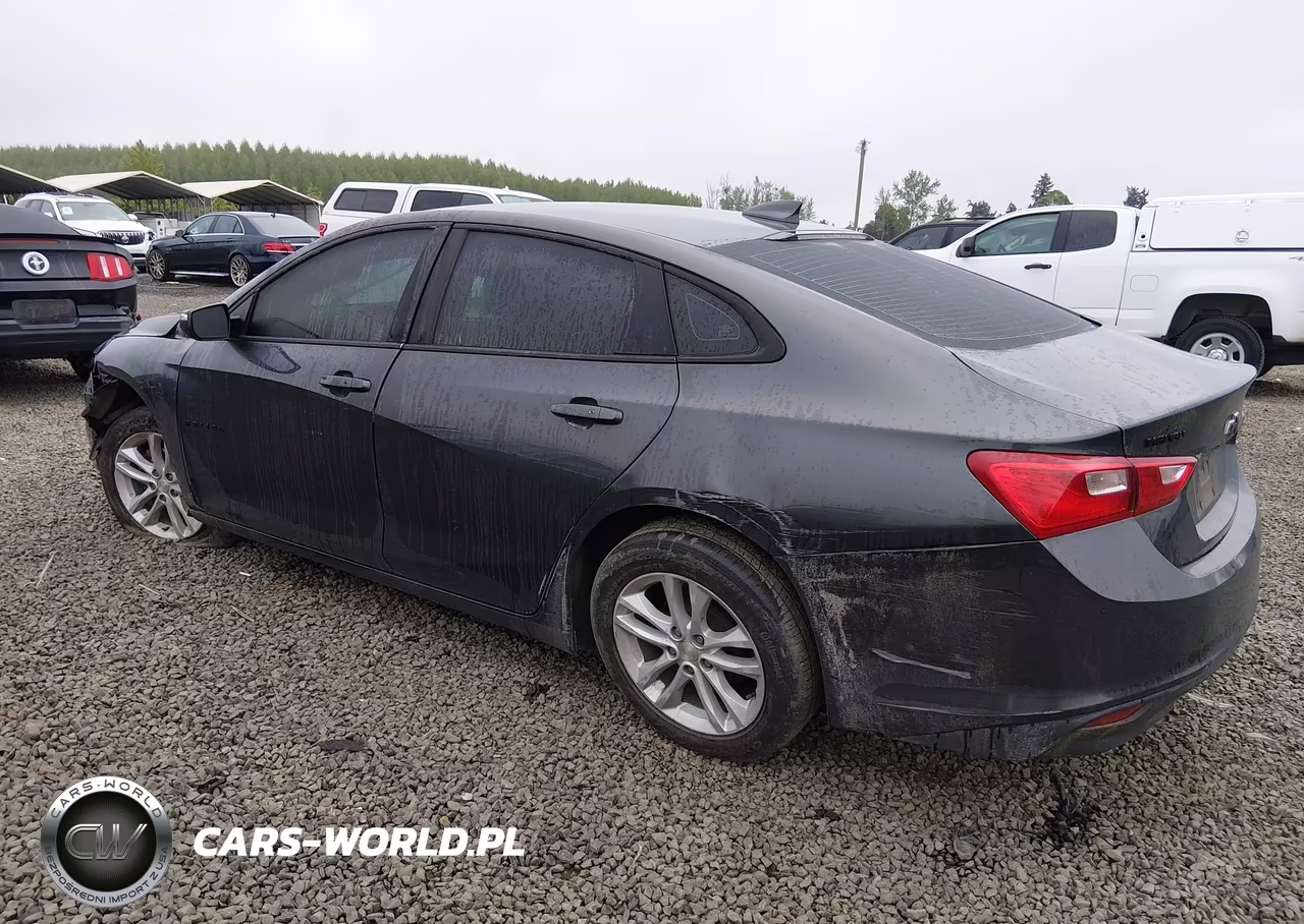 2018 Chevrolet Malibu Lt VIN:1G1ZD5ST3JF224631 - 3