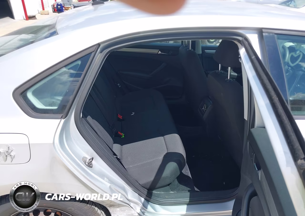 2014 Volkswagen Passat 1.8T S VIN:1VWAT7A31EC087181 - 8