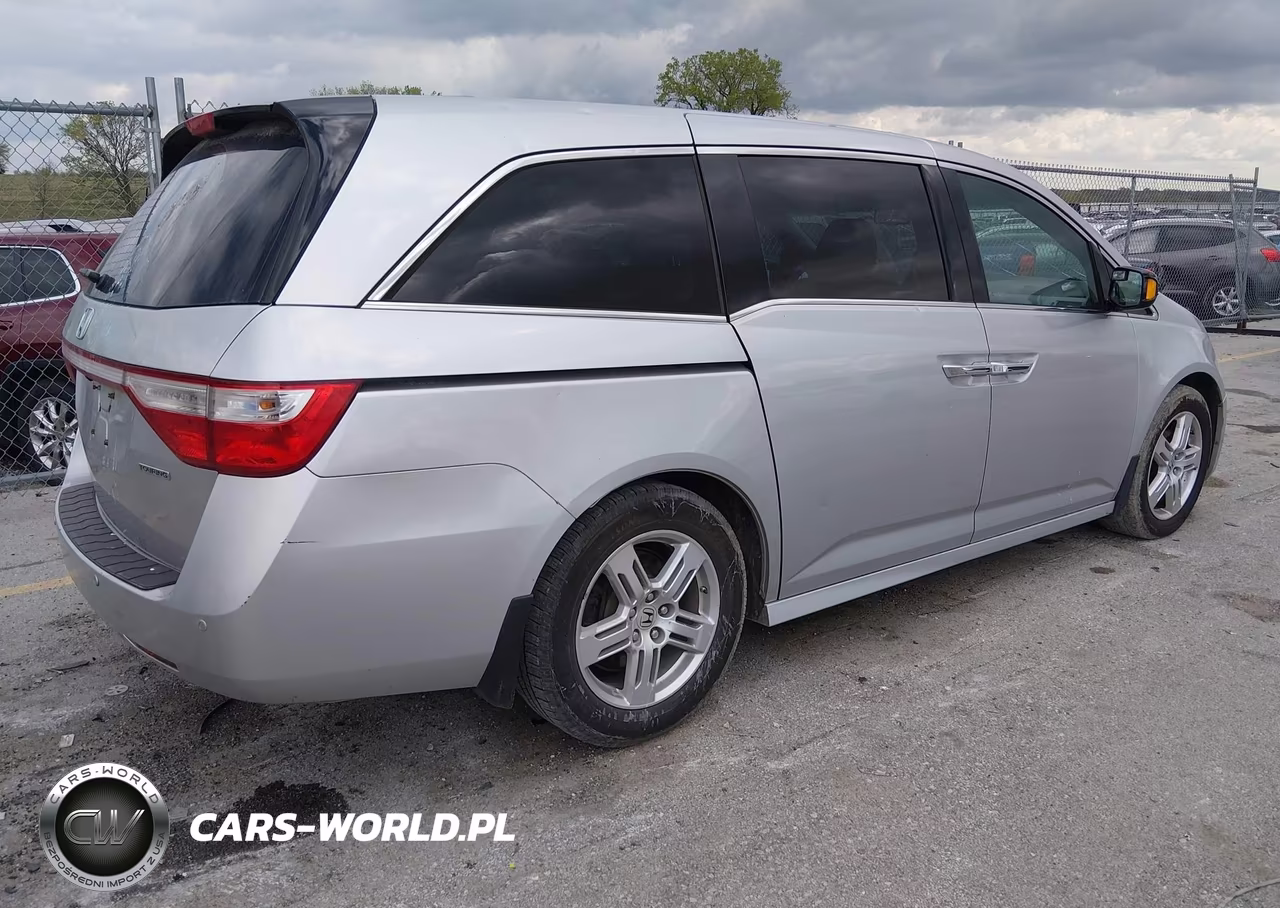 2012 Honda Odyssey Touring-Touring Elite VIN:5FNRL5H96CB075368 - 4