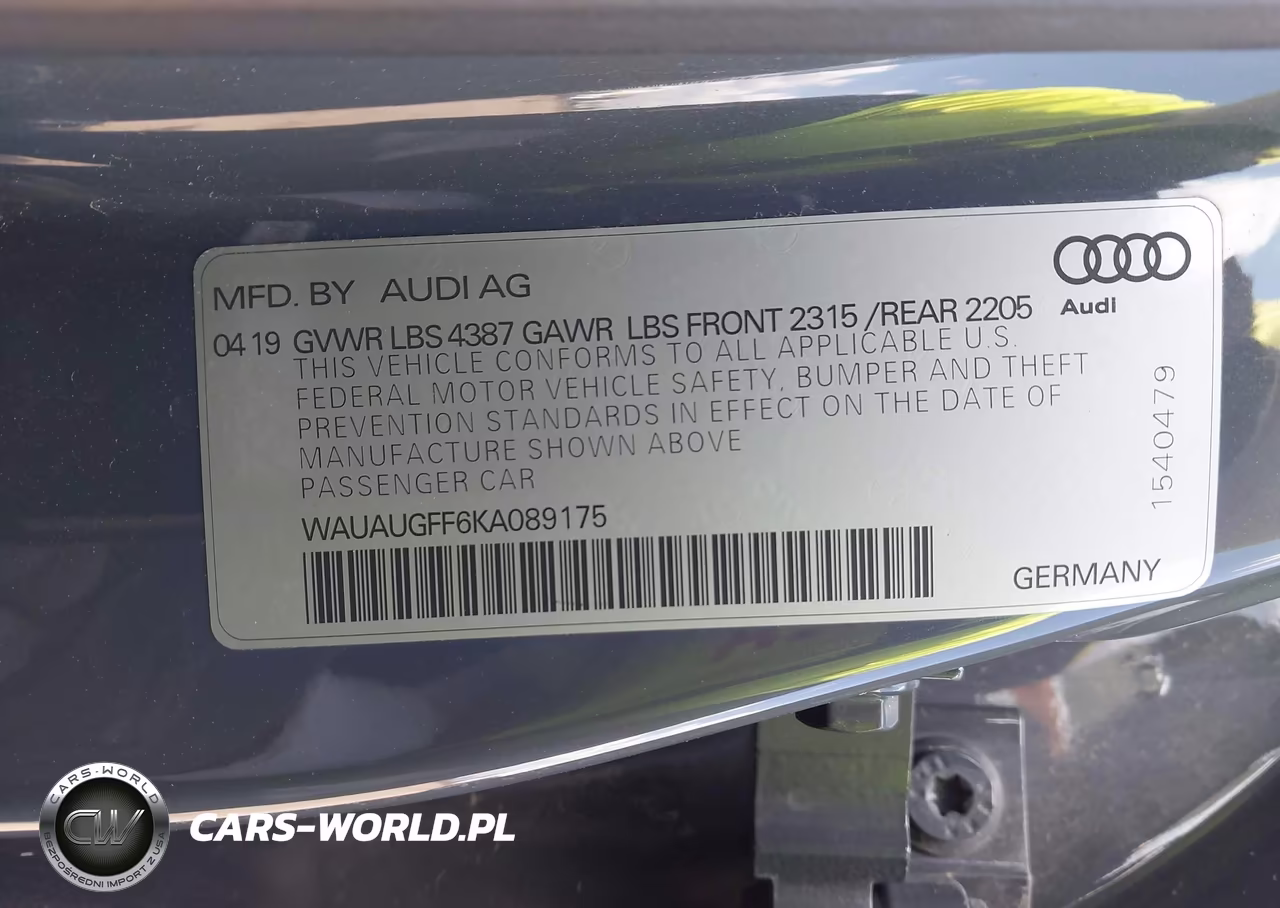 2019 Audi A3 40 Premium-40 Titanium Premium VIN:WAUAUGFF6KA089175 - 9