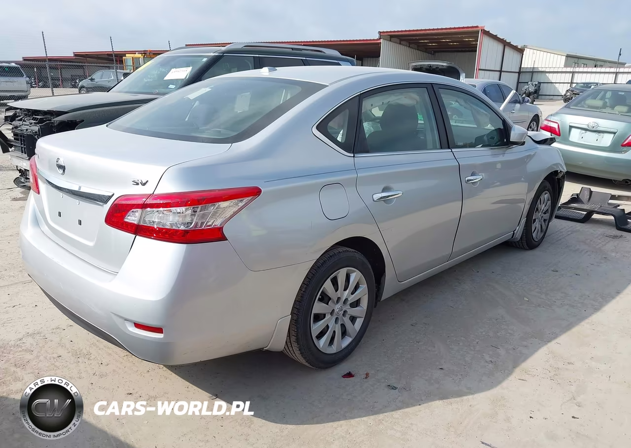 2015 Nissan Sentra Sv VIN:3N1AB7AP3FL695821 - 4