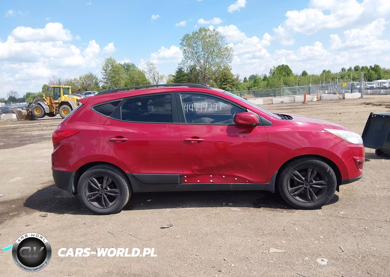 2011 Hyundai Tucson Gls VIN:KM8JU3AC8BU204670 - 13