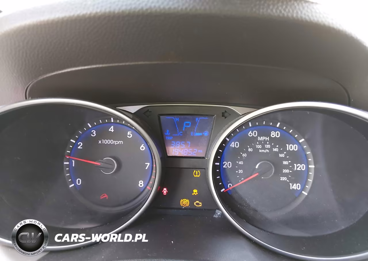 2011 Hyundai Tucson Gls VIN:KM8JU3AC8BU204670 - 7