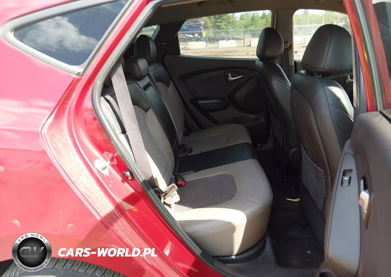 2011 Hyundai Tucson Gls VIN:KM8JU3AC8BU204670 - 8