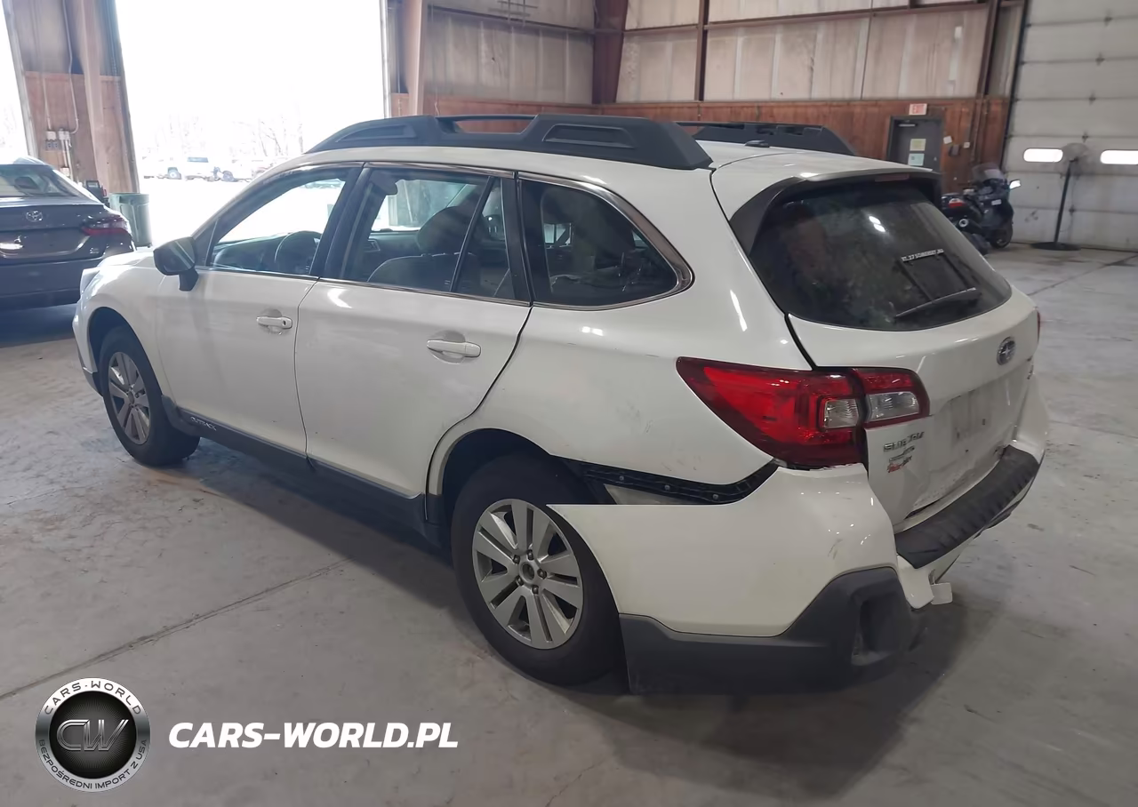 2019 Subaru Outback 2.5I VIN:4S4BSABC2K3373473 - 3