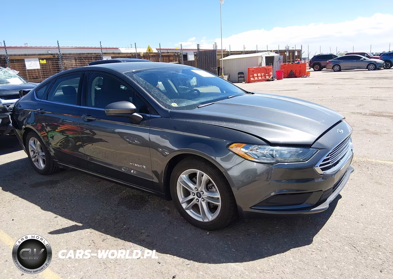 2018 Ford Fusion Hybrid Se VIN:3FA6P0LU9JR176816 - 13