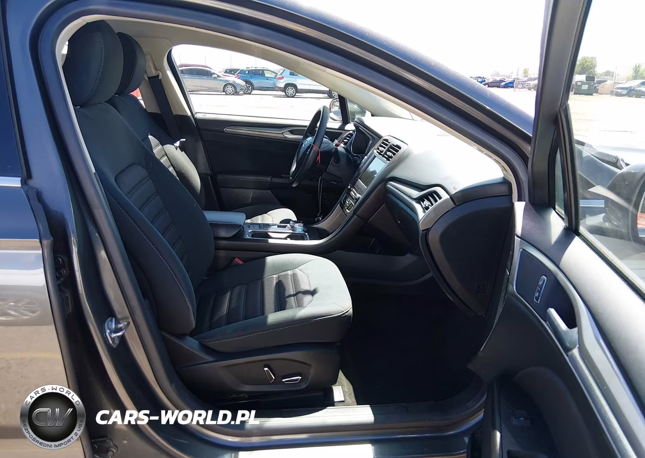 2018 Ford Fusion Hybrid Se VIN:3FA6P0LU9JR176816 - 5