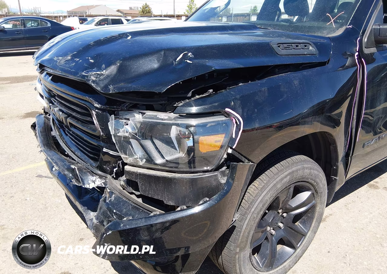 2020 Ram 1500 Big Horn 4X4 5'7 Box VIN:1C6RRFFG4LN318819 - 18