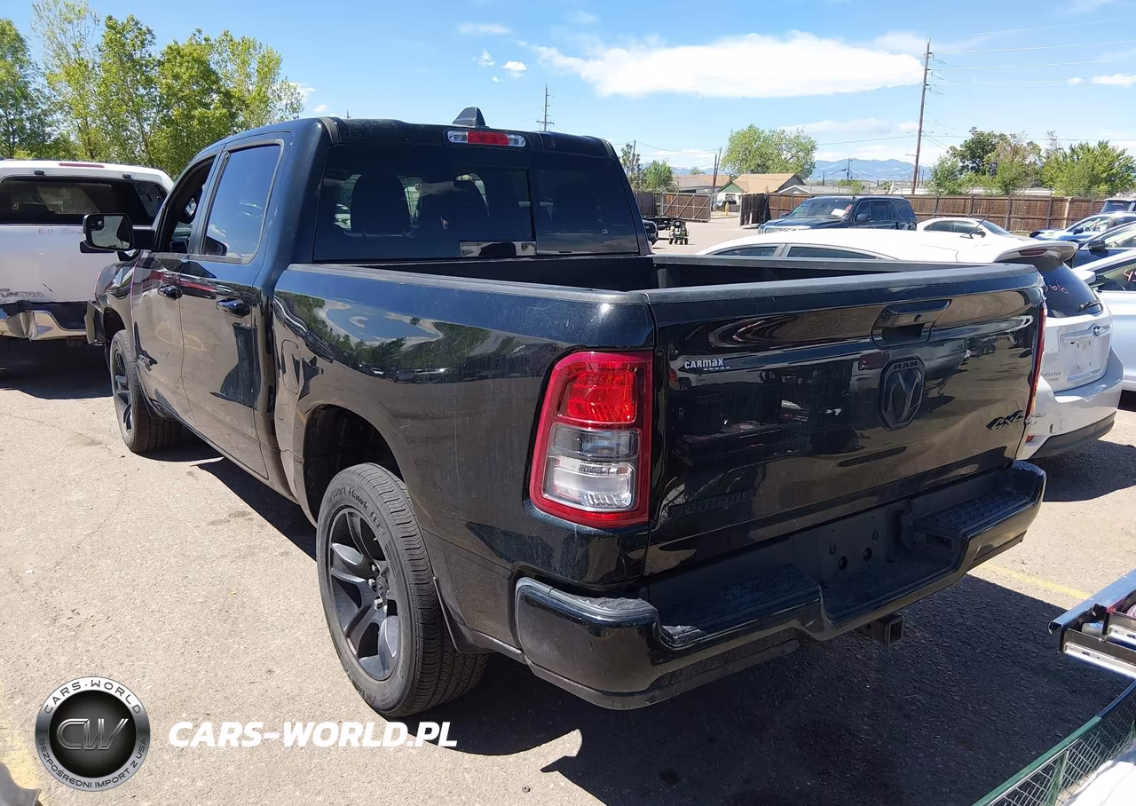 2020 Ram 1500 Big Horn 4X4 5'7 Box VIN:1C6RRFFG4LN318819 - 3