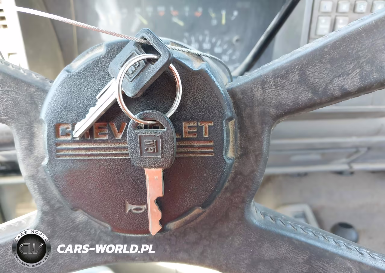 1992 Chevrolet Gmt-400 K2500 VIN:1GCGK24K1NE233069 - 11