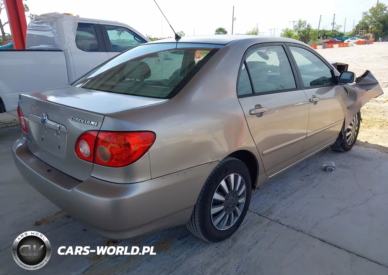 2007 Toyota Corolla Le VIN:1NXBR32E77Z808093 - 4