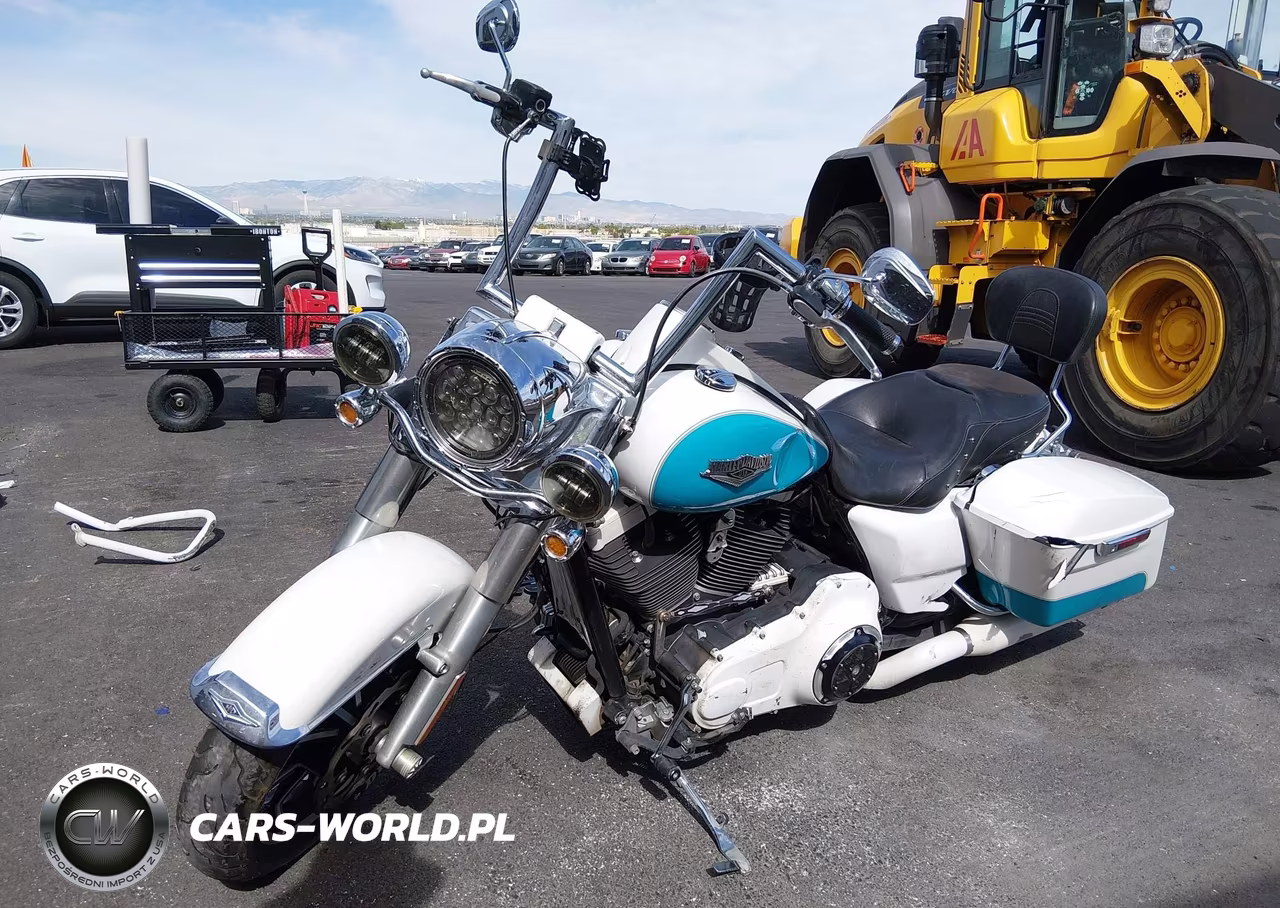 2016 Harley-Davidson Flhr Road King VIN:1HD1FBM3XGB639194 - 2