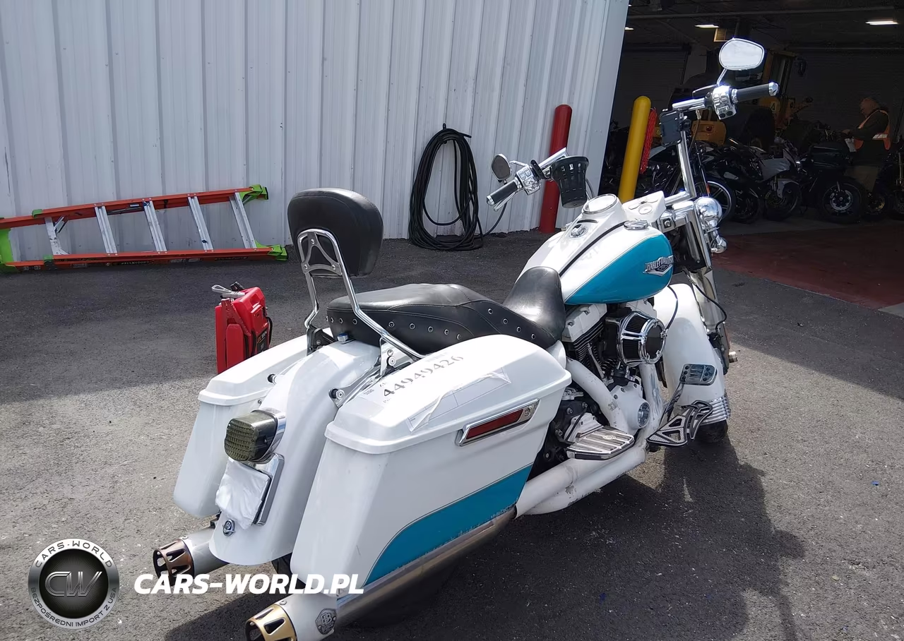 2016 Harley-Davidson Flhr Road King VIN:1HD1FBM3XGB639194 - 4