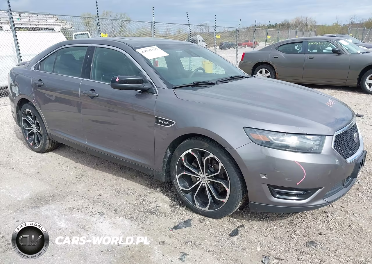 2013 Ford Taurus Sho