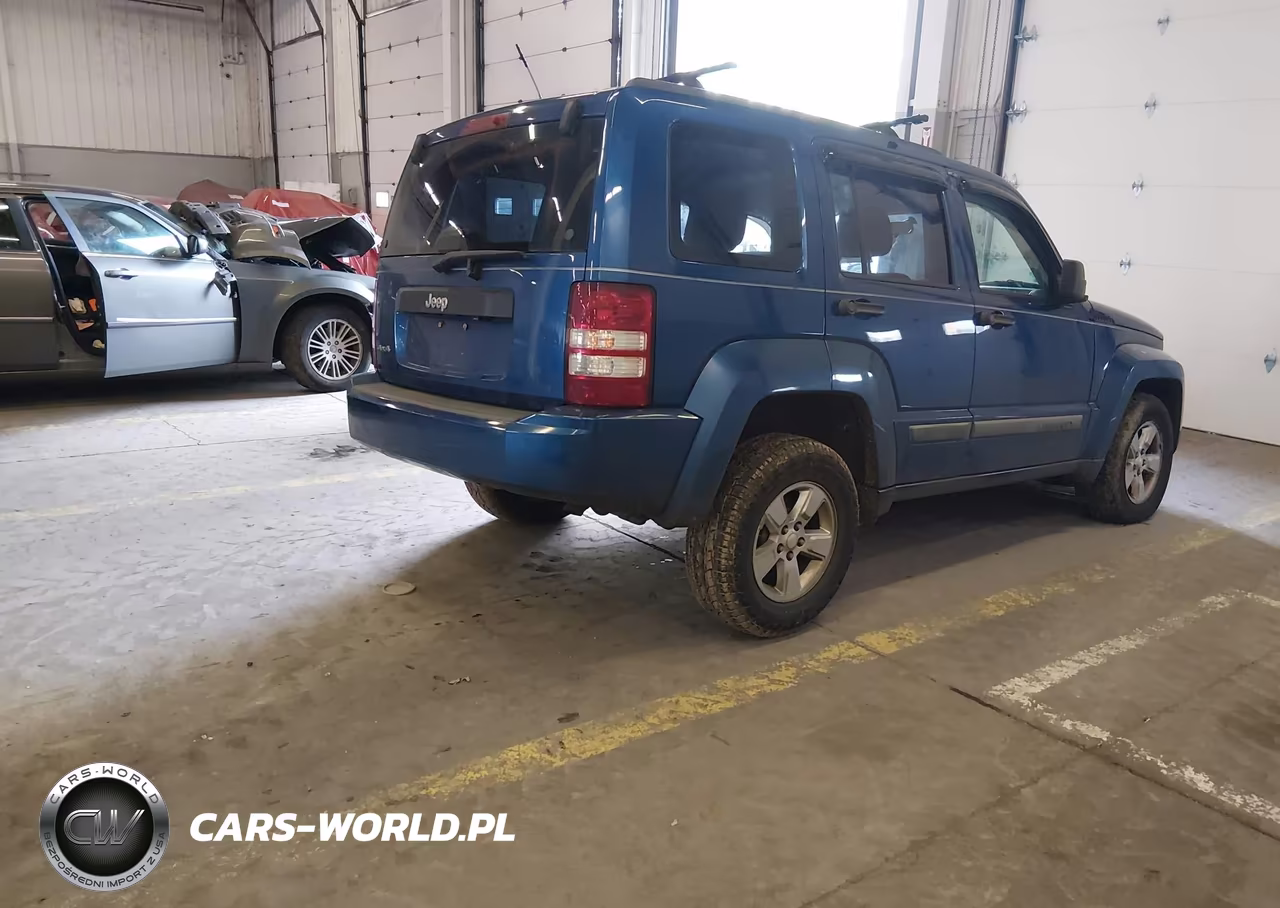 2010 Jeep Liberty Sport VIN:1J4PN2GKXAW109559 - 4