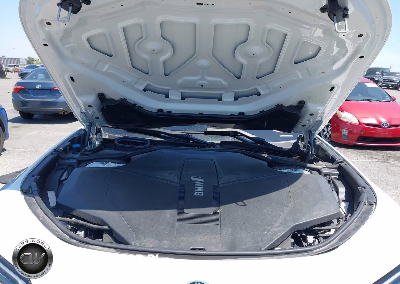 2024 BMW I7 Edrive50 VIN:WBY43EJ01RCR00145 - 10