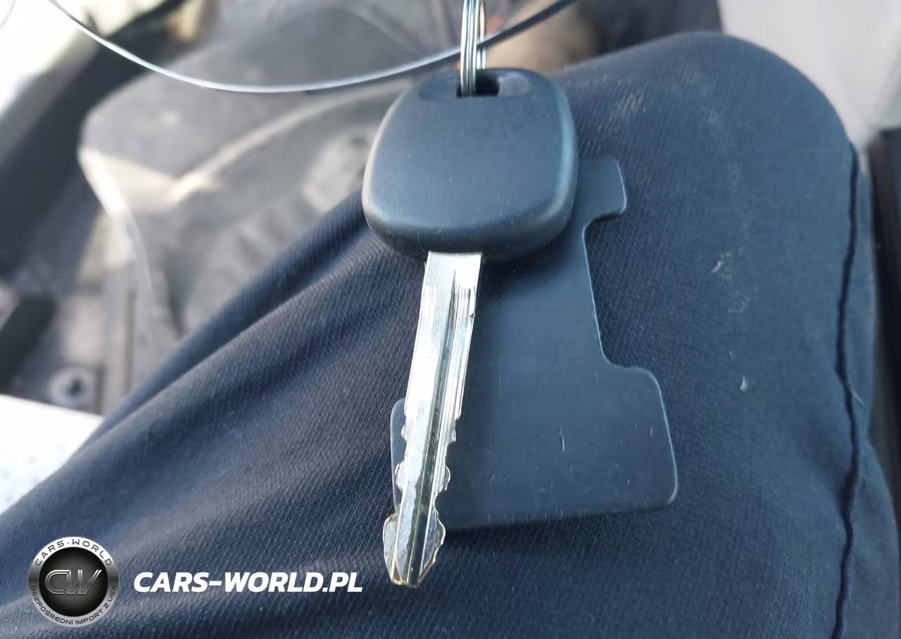 2013 Toyota Camry L VIN:4T1BF1FK2DU718617 - 11