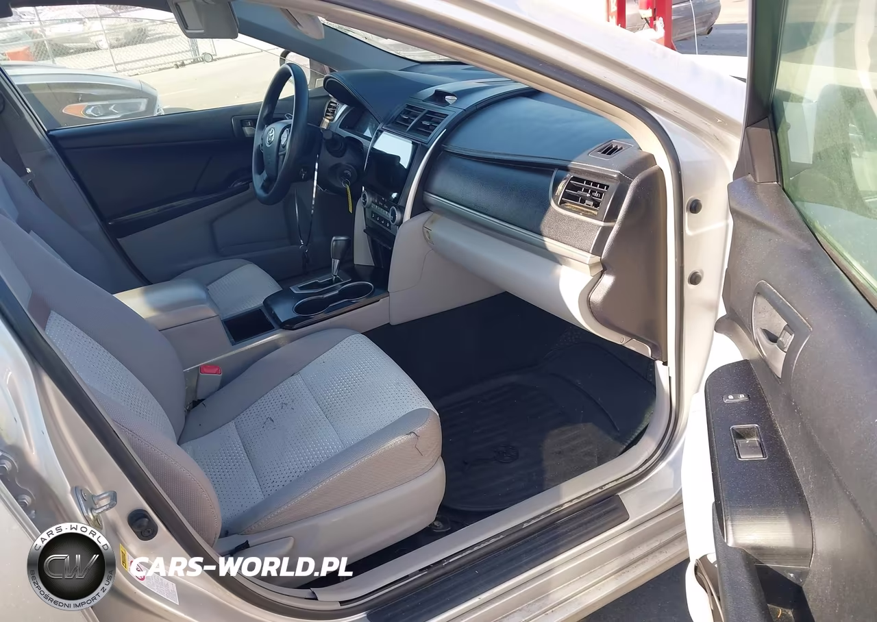 2013 Toyota Camry L VIN:4T1BF1FK2DU718617 - 5