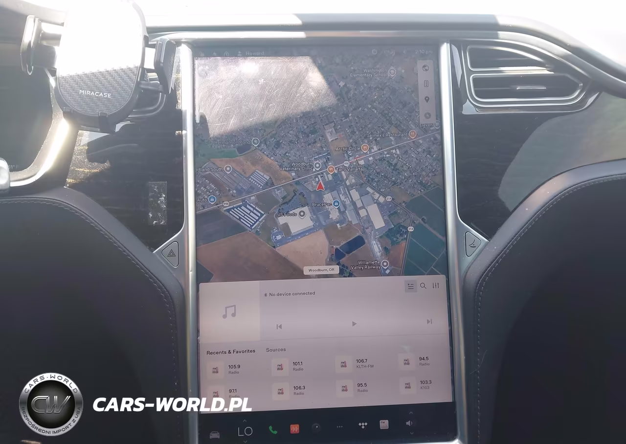 2017 Tesla Model S 60-75 VIN:5YJSA1E12HF201179 - 17