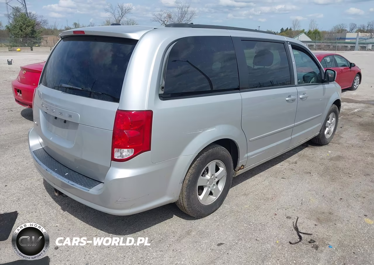 2012 Dodge Grand Caravan Sxt VIN:2C4RDGCG5CR231550 - 4