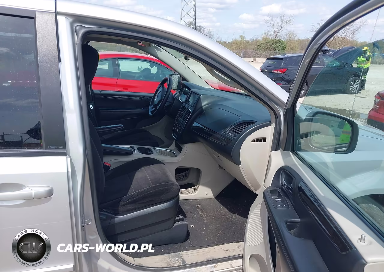 2012 Dodge Grand Caravan Sxt VIN:2C4RDGCG5CR231550 - 5