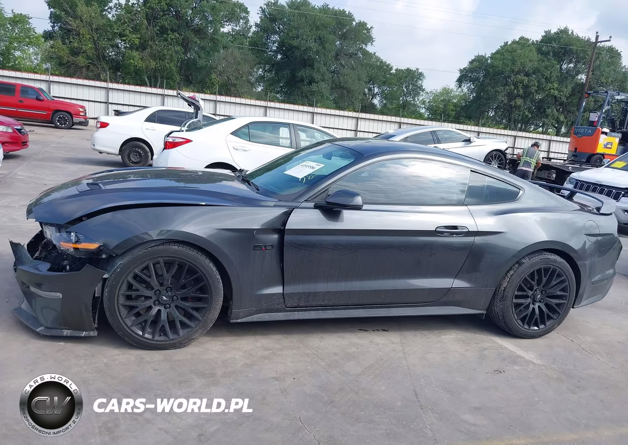 2020 Ford Mustang Gt Premium Fastback VIN:1FA6P8CFXL5117831 - 14
