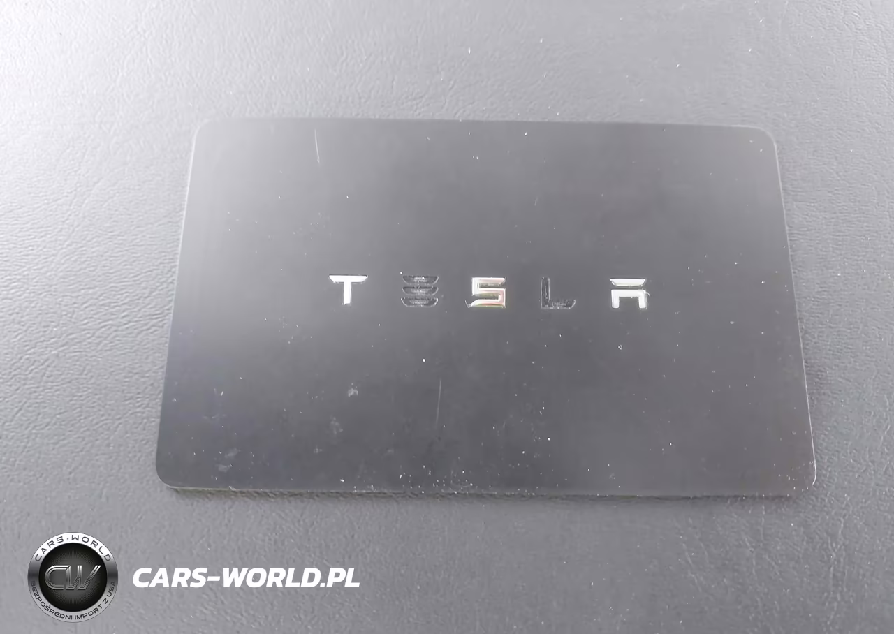 2020 Tesla Model Y Long Range Dual Motor All-Wheel Drive VIN:5YJYGDEE2LF018192 - 11