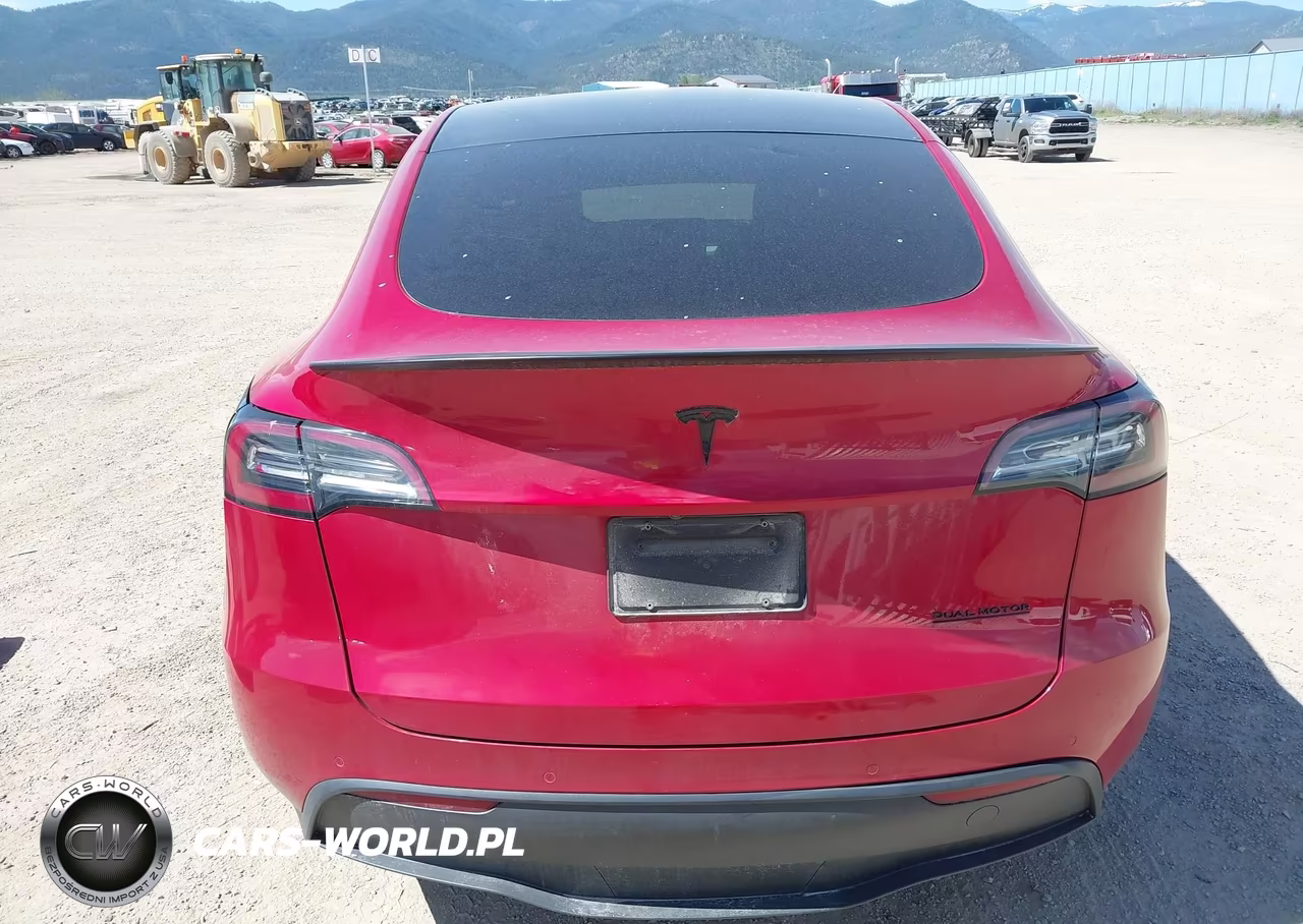 2020 Tesla Model Y Long Range Dual Motor All-Wheel Drive VIN:5YJYGDEE2LF018192 - 17