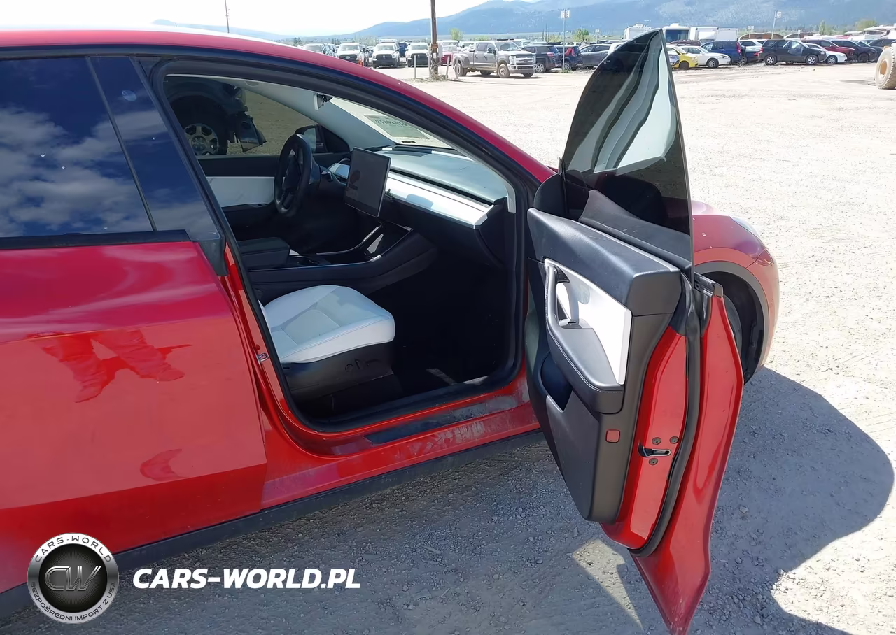 2020 Tesla Model Y Long Range Dual Motor All-Wheel Drive VIN:5YJYGDEE2LF018192 - 5