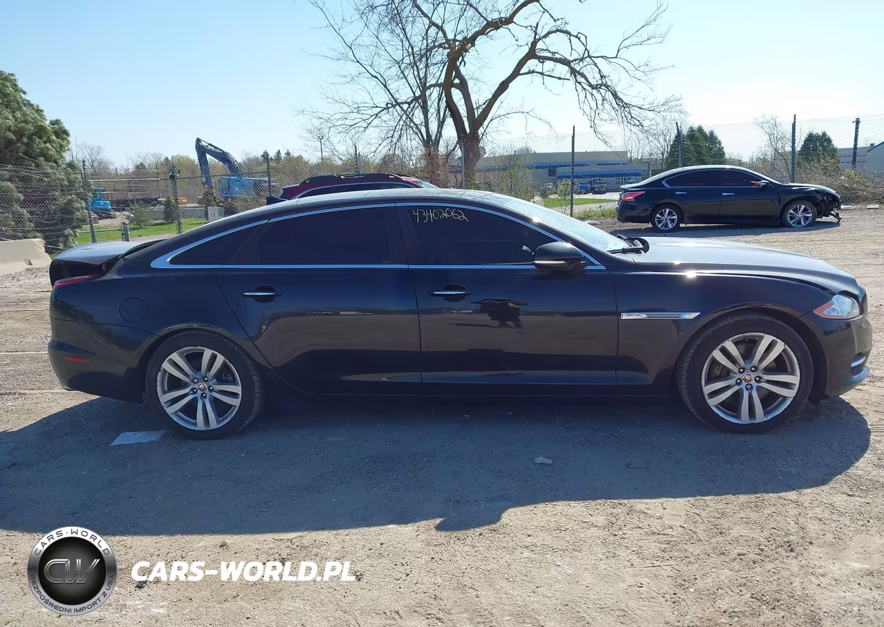 2015 Jaguar Xj Xjl Portfolio VIN:SAJWJ2GD4F8V77220 - 13