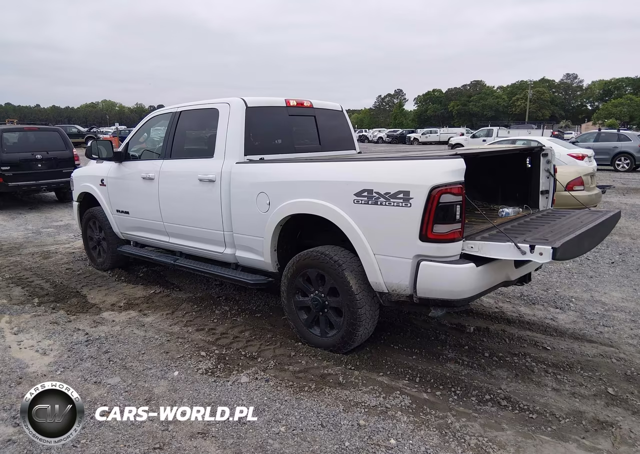 2022 Ram 2500 Laramie 4X4 6'4 Box VIN:3C6UR5FL4NG321104 - 3