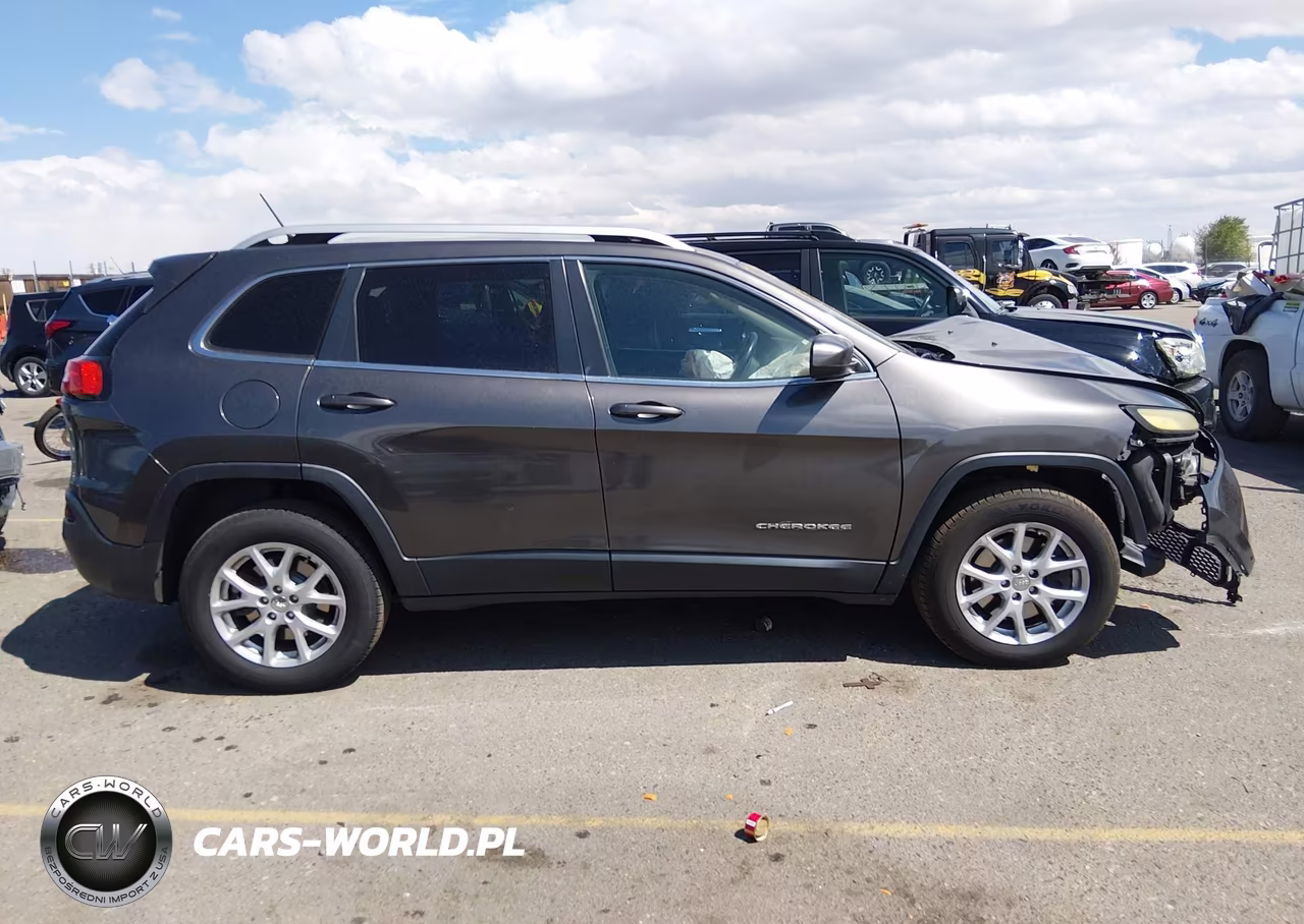 2014 Jeep Cherokee Latitude VIN:1C4PJMCS4EW230449 - 13