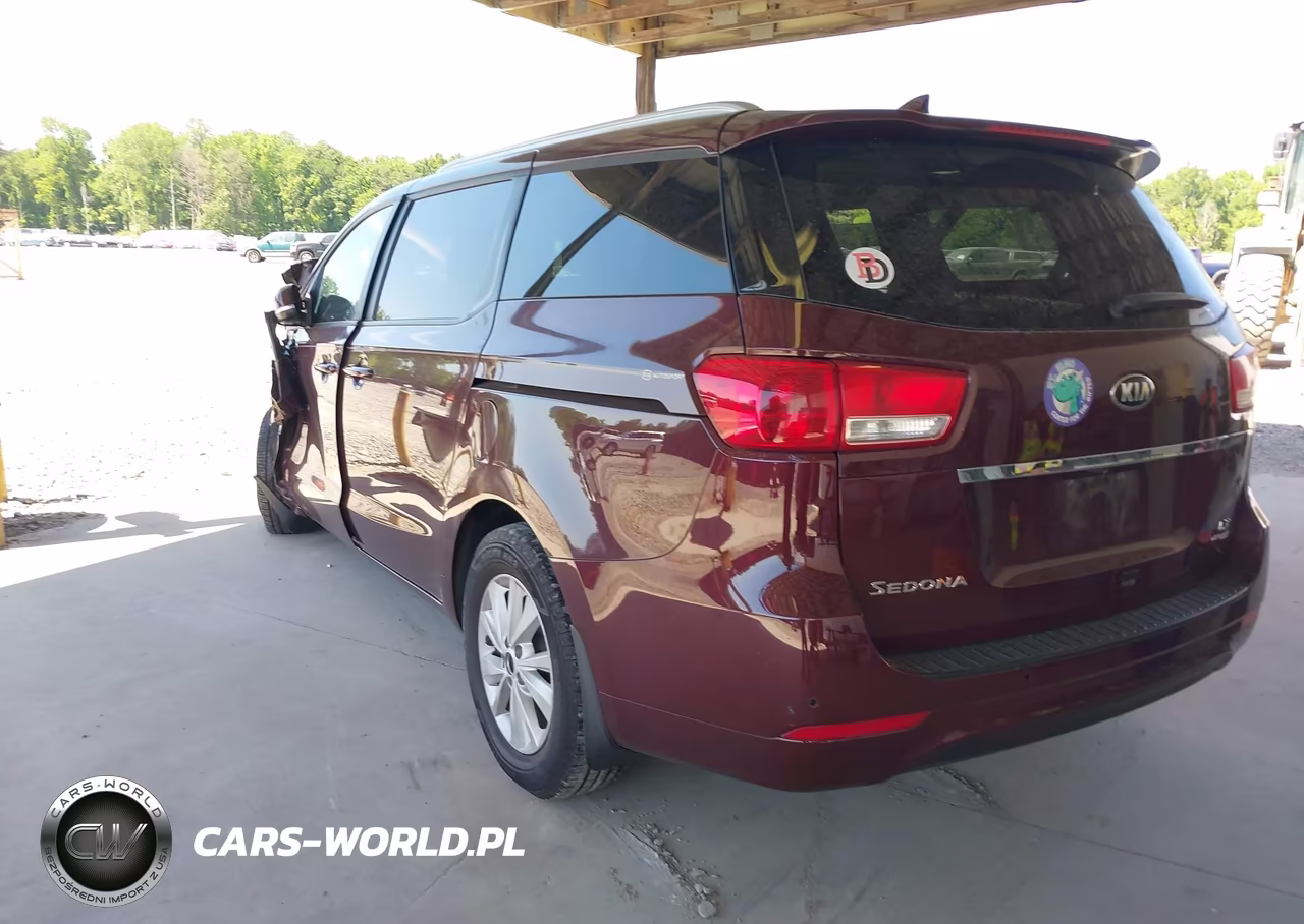2018 Kia Sedona Lx VIN:KNDMB5C13J6405829 - 3