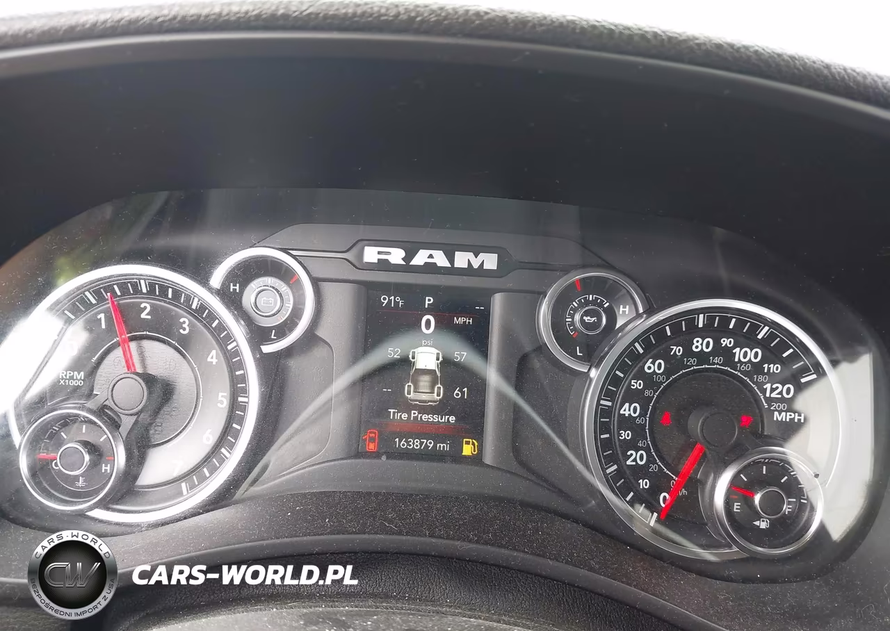 2021 Ram 2500 Tradesman 4X4 6'4 Box VIN:3C6UR5CJ1MG682842 - 7