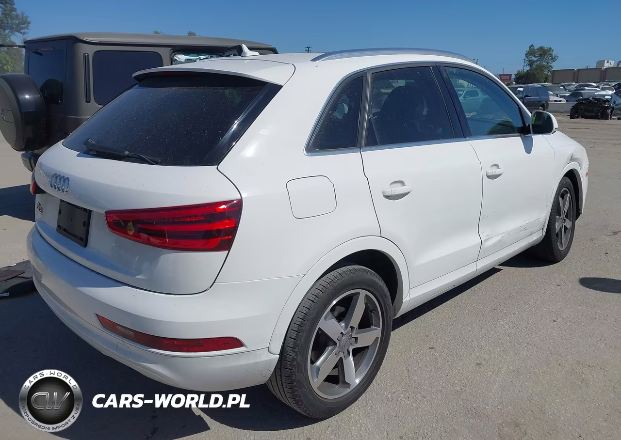 2015 Audi Q3 2.0T Premium Plus VIN:WA1BFCFS4FR013012 - 4