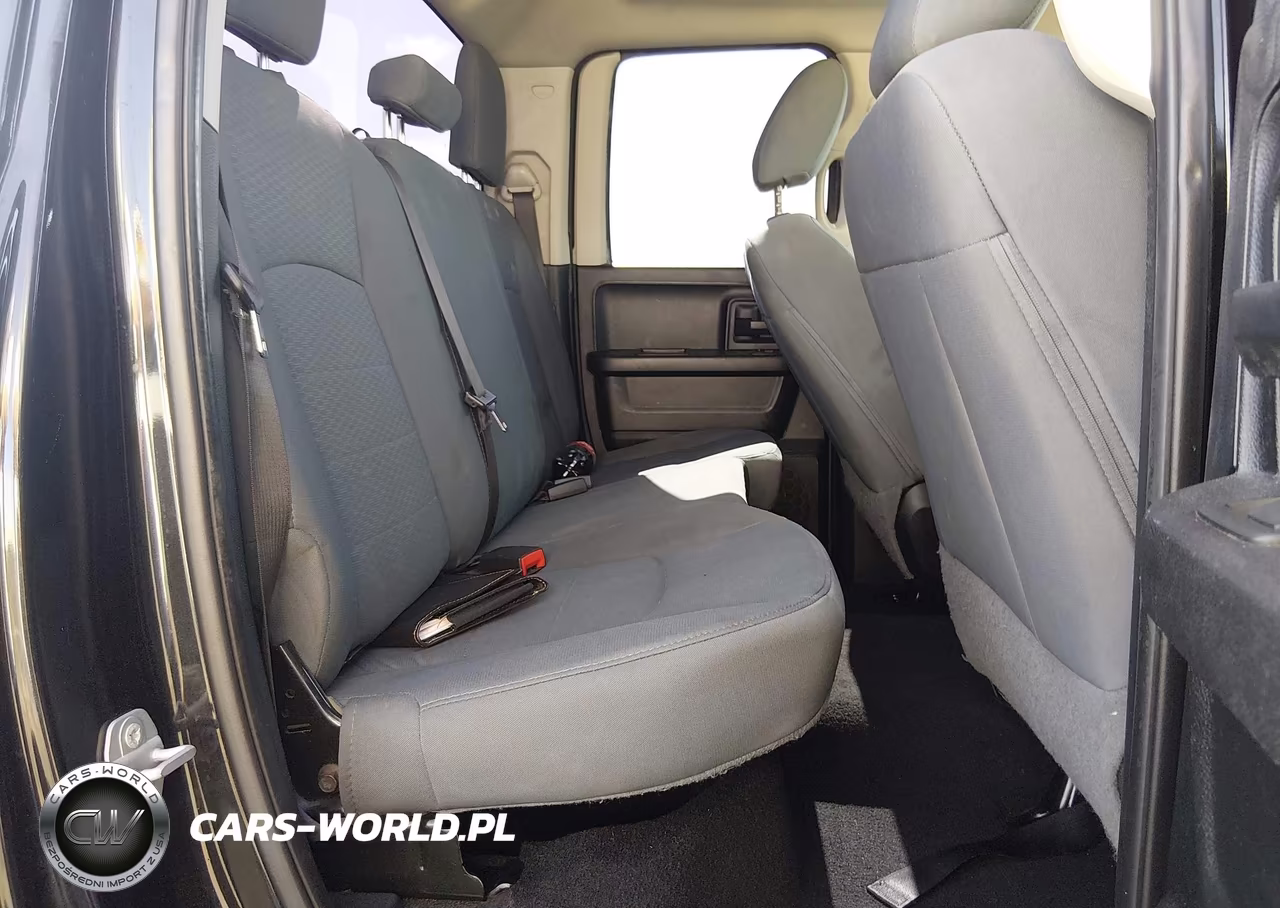 2017 Ram 1500 Express 4X2 6'4 Box VIN:1C6RR6FT9HS847799 - 8