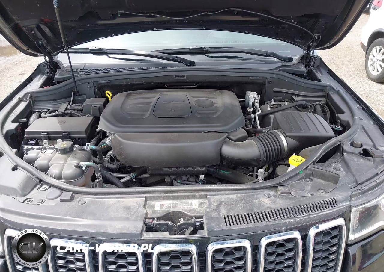 2021 Jeep Grand Cherokee Limited 4X4 VIN:1C4RJFBGXMC666143 - 10
