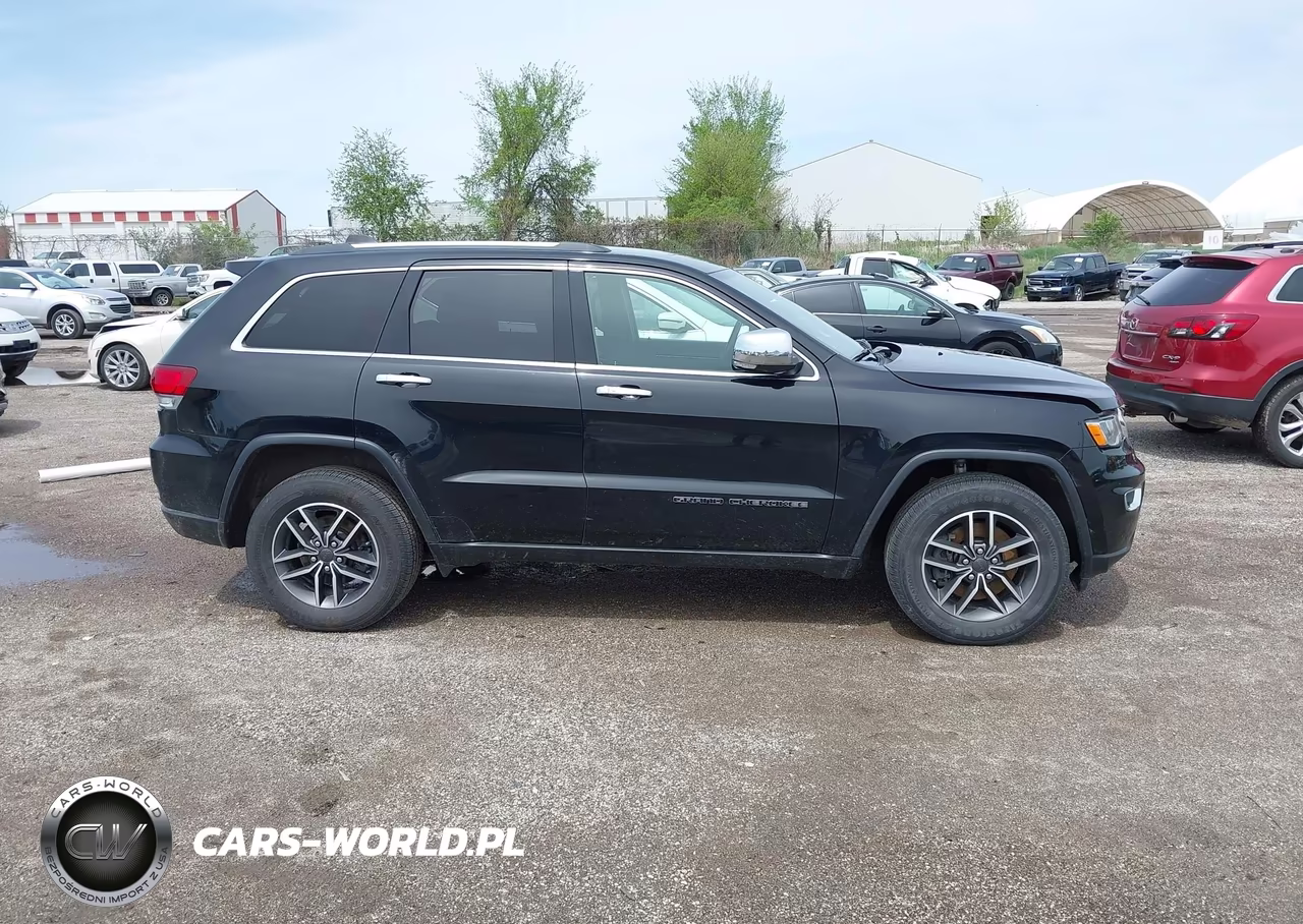 2021 Jeep Grand Cherokee Limited 4X4 VIN:1C4RJFBGXMC666143 - 13