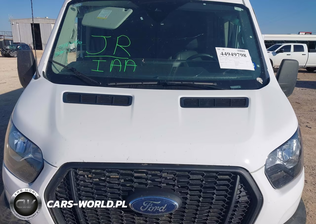 2025 Ford Transit-250 VIN:1FTBR2C88SKB25332 - 10