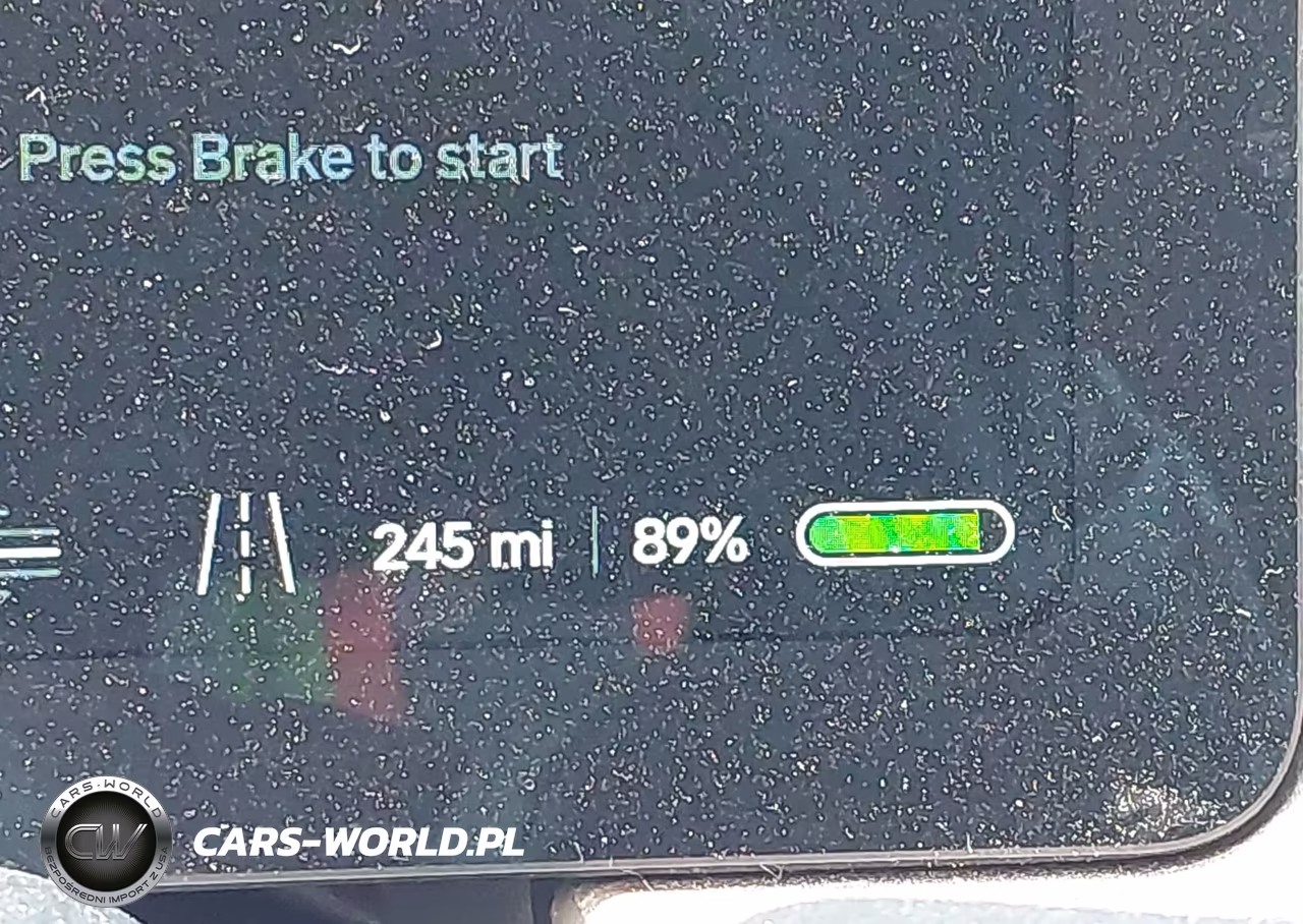 2023 Rivian R1S Adventure VIN:7PDSGABAXPN016356 - 18