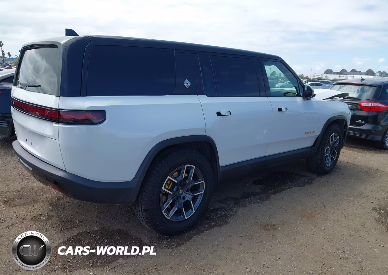 2023 Rivian R1S Adventure VIN:7PDSGABAXPN016356 - 4