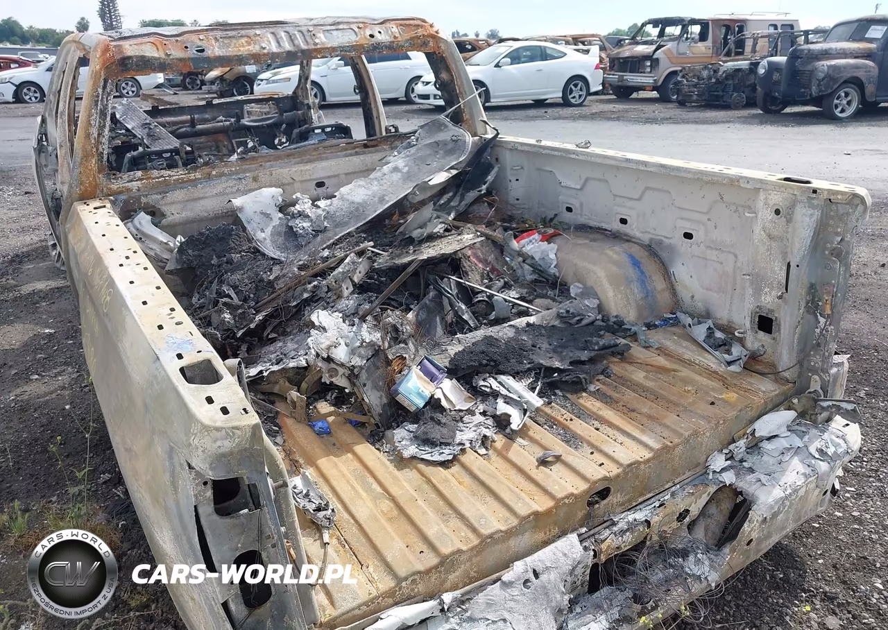 2023 GMC Sierra 1500 4Wd Short Box At4 VIN:3GTUUEE84PG259680 - 3