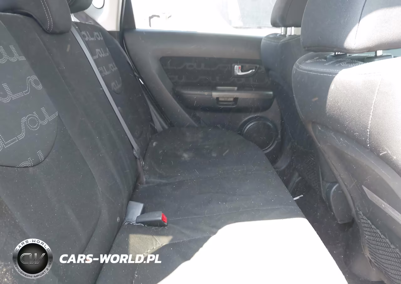 2012 Kia Soul + VIN:KNDJT2A6XC7440930 - 8