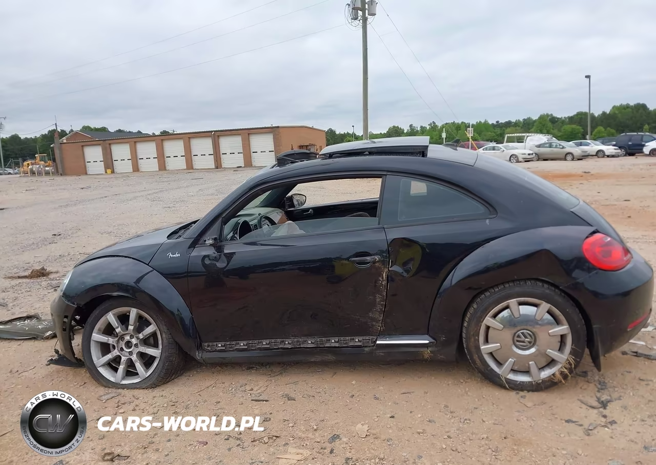 2013 Volkswagen Beetle 2.5L Fender Edition VIN:3VWHX7ATXDM645884 - 14