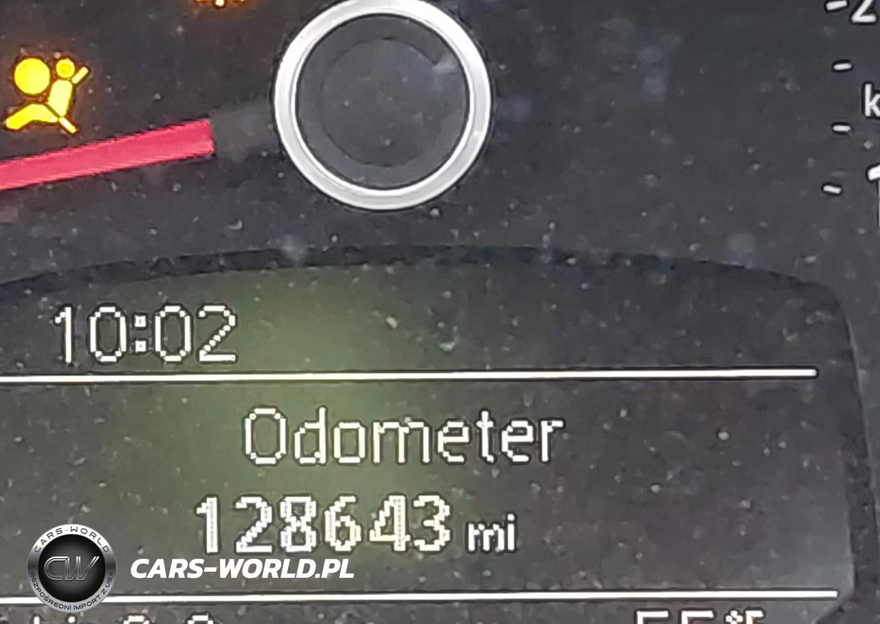 2013 Volkswagen Beetle 2.5L Fender Edition VIN:3VWHX7ATXDM645884 - 15