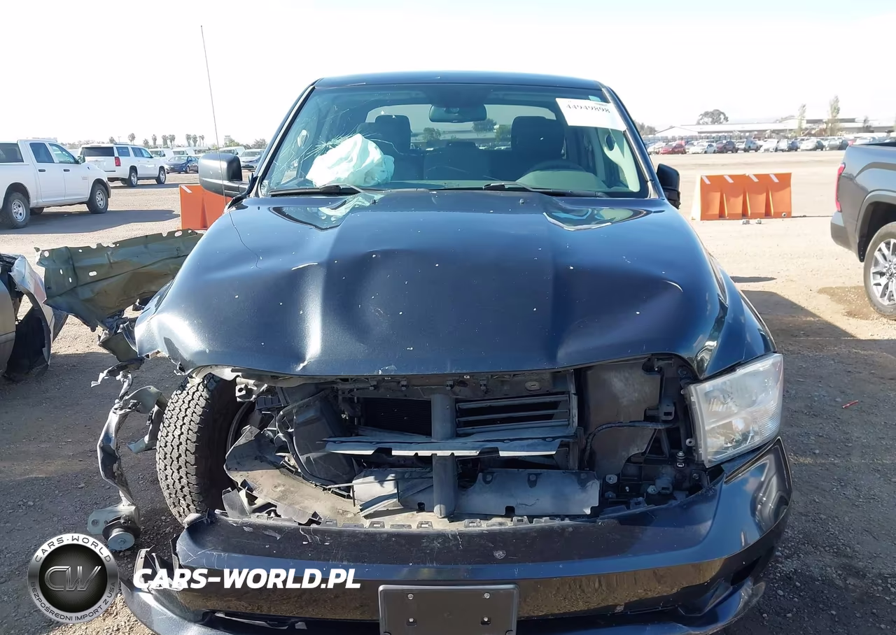 2016 Ram 1500 Express VIN:1C6RR6KG2GS333090 - 12