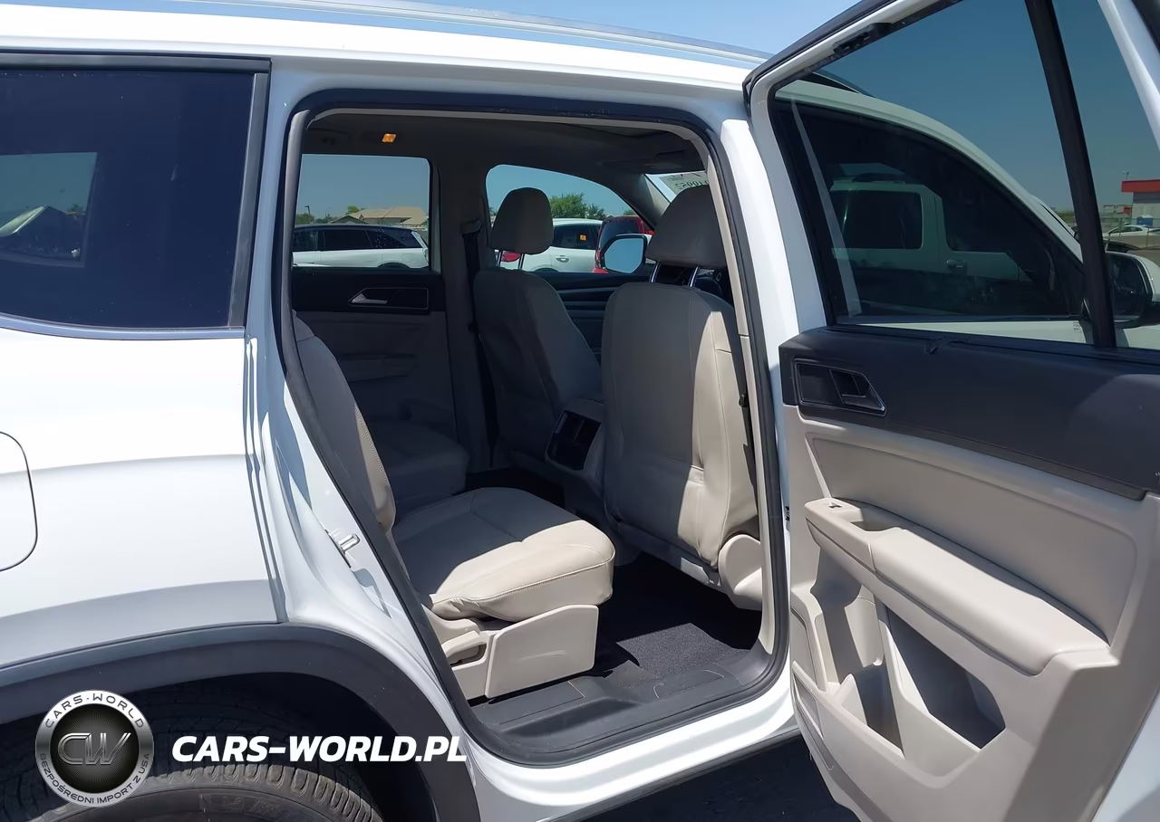 2019 Volkswagen Atlas 3.6L V6 Sel R-Line VIN:1V2SR2CA3KC617343 - 8