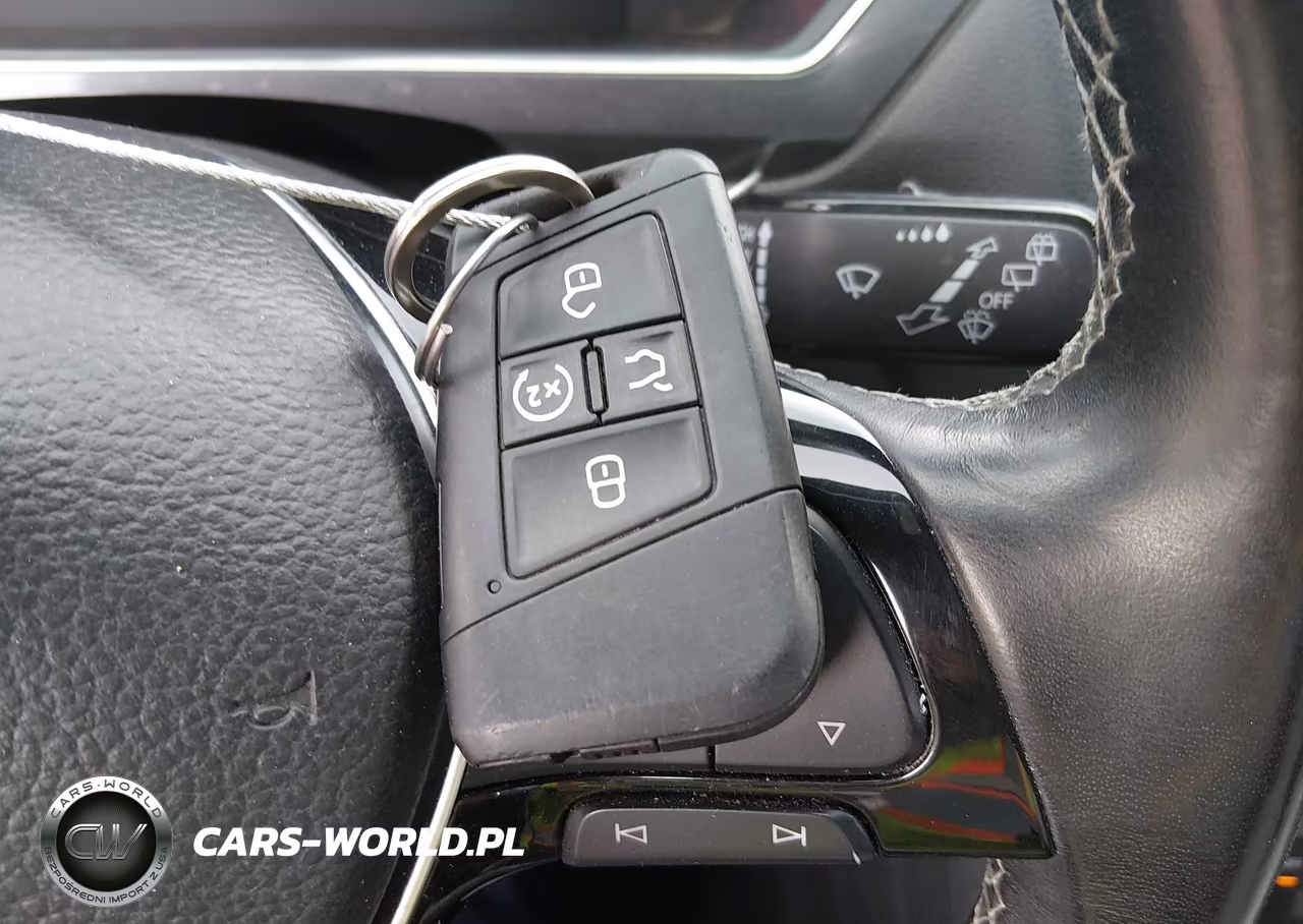 2019 Volkswagen Tiguan 2.0T Se-2.0T Sel-2.0T Sel R-Line-2.0T Sel R-Line Black VIN:3VV2B7AX7KM078087 - 11